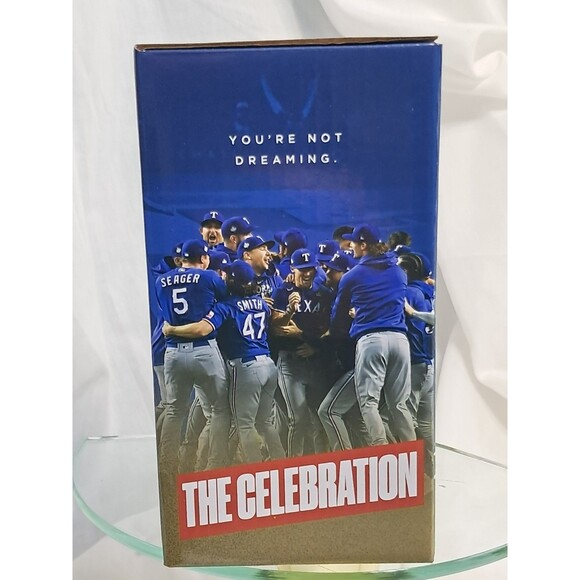 Final Out Bobblehead “The Hug” 2023  Texas Rangers World Series Champions - Picture 8 of 9